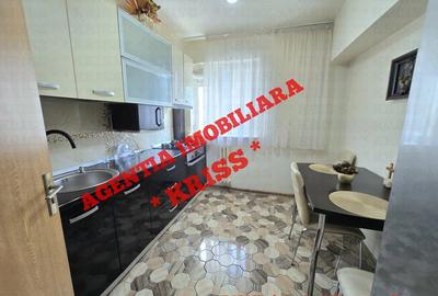 Apartament cu 3 camere decomandat în Exercițiu - 4