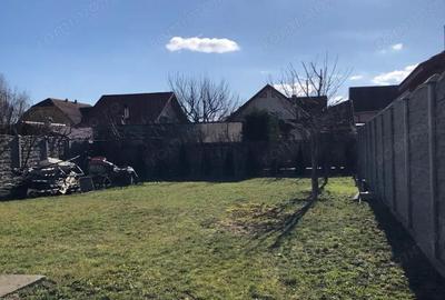 Casă cu Teren 950 Mp în Micro 17 - 2