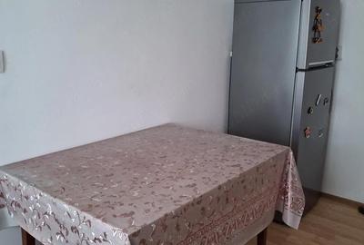 Apartament cu 2 camere decomandat, mobilat în Km 5 - 5