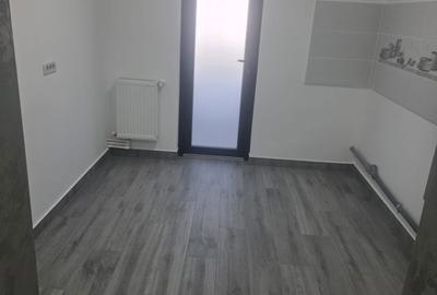 Apartament cu 2 camere decomandat în Central - 1