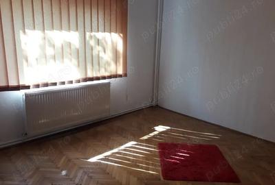 Vand apartament 4 camere, Otopeni, ultracentral - 2