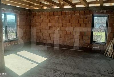 Casă cu Teren 600 Mp în Central - 4