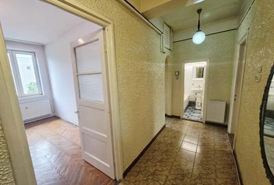 Apartament cu 2 camere decomandat în Sud - 2