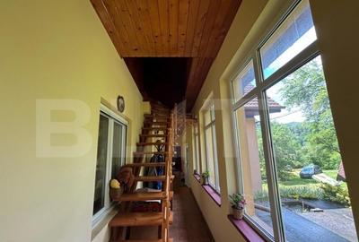 Vila de vanzare, cu 4 camere, 320 mp, zona ?uvi?a - 12