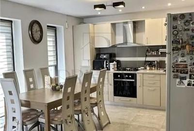 GIROC - Casa - 4 Camere - 2 Terase - Pod - Gradina amenajata GIROC - Casa - 4 Camere - 2 Terase - Pod - Gradina amenajata - 2