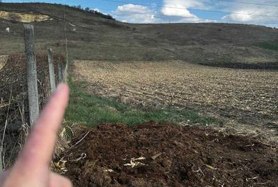 Spațiu comercial, în Corușu - 2