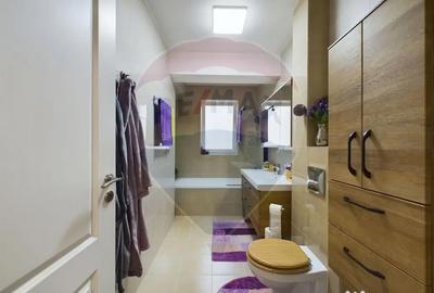 Apartament cu 3 camere decomandat în Cristian - 8