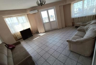 Proprietar vand apartament 2 camere decomandate, Ploiesti bloc Mercur etaj 6, - 1