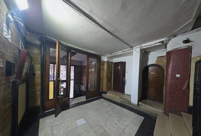 Apartament cu 5 camere decomandat în Universitate - 3