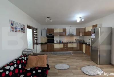 Casă cu 4 camere cu Teren 204 Mp în Central - 10