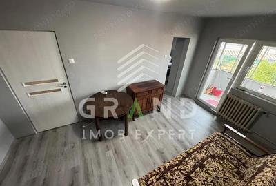 Garsonieră semidecomandată, mobilată în Mărăști