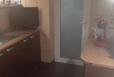 Brancoveanu, Stoian Militaru, Apartament 3 camere. - 2