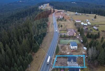 Casa / Vila cu 8 camere de vanzare - 1