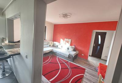 Apartament cu 3 camere semidecomandat în Sud - 4