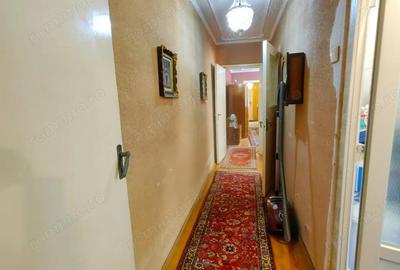 3 camere. Etaj 1. Centrala proprie - 3