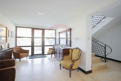 Casă cu 4 camere cu Teren 925 Mp în Nufărul