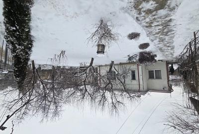 Teren cu casa - zona centrala - 1