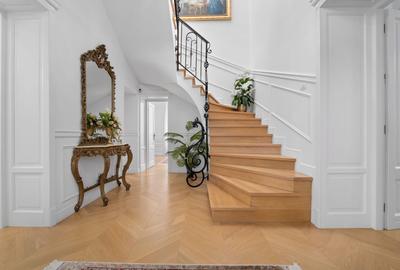 Casa superba - Zona Unirii -  295 mp - 10