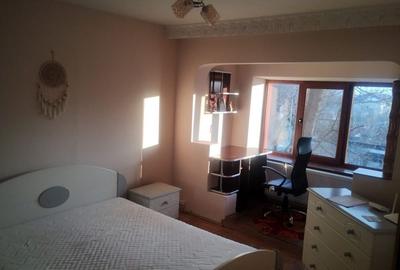 Apartament cu 2 camere decomandat în Central - 2