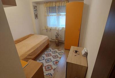 Apartament cu 3 camere decomandat în Decebal - 6