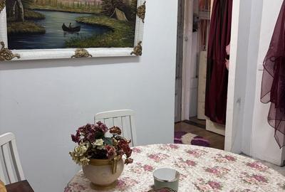 Apartament cu 3 camere semidecomandat în Traian - 2