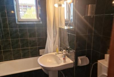 Inchiriez apartament 3 camere Constan?a Gara - 4