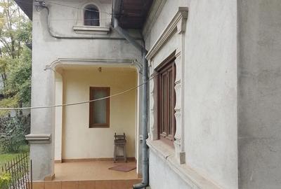Casă cu 4 camere cu Teren 2500 Mp în Movilița - 8