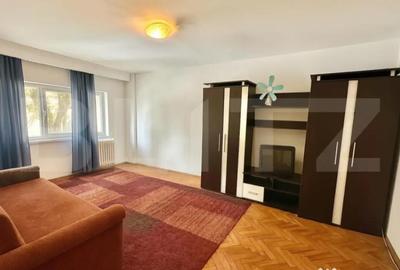 Apartament cu 3 camere decomandat în Cetate - 1