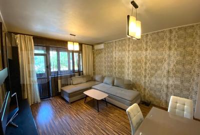 Apartament 3 camere - acces rapid la metrou - parcare inclusa - 120.000EUR - 2