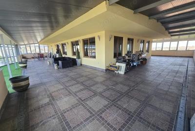 Spațiu comercial, de 380 mp, în Central