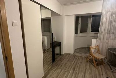 Garsonieră decomandată în Victoriei - 2