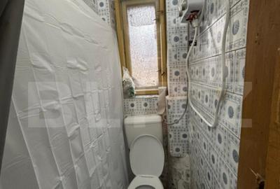 Camera de camin de vanzare cu baie propie, parter - ?te - 6