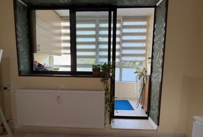 Apartament 2 camere de vanzare Drumul Taberei(Metroul la iesire din bloc) - 8