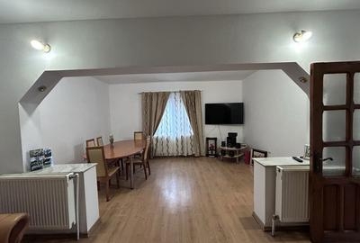 Casă cu 3 camere cu Teren 300 Mp în Central - 8