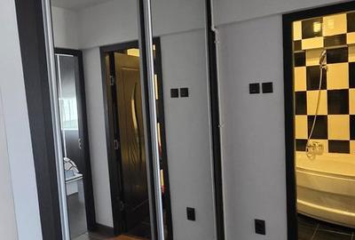 Apartament cu 3 camere decomandat în Central - 3