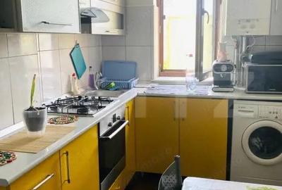 Apartament 2 camere, decomandat, 43 mp, zona Micro II - 1