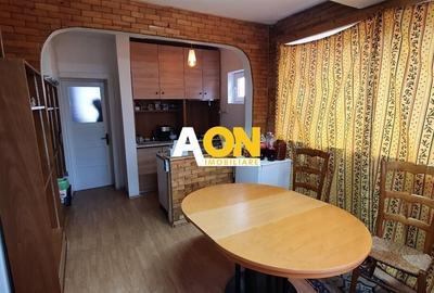 Casa 5 camere, cu garaj, Cetate, pretabila pentru muncitori - 4