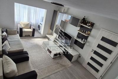 Apartament 3 camere, 2 bai, centrala proprie, Spitalul Judetean