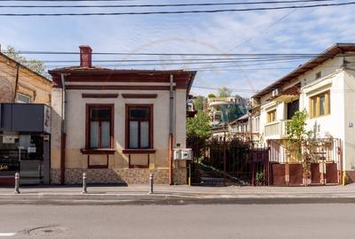 Casa Centrala de Vanzare - Str. Egalitatii, km 0 - Pitesti! - 2