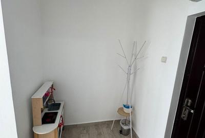 Garsonieră în Traian - 2