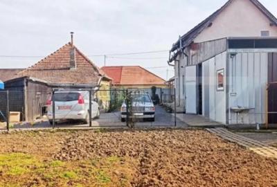 Casă cu 3 camere cu Teren 970 Mp în Central - 2