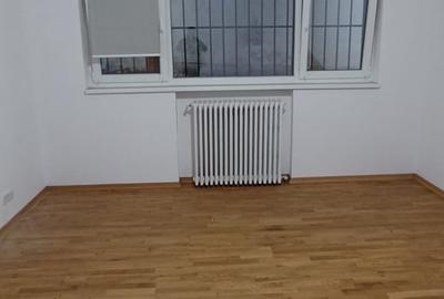 3 camere birou - parter cladire interbelica zona Dacia-Piata Romana metrou 450 m 3 camere birou - parter cladire interbelica zona Dacia-Piata Romana metrou 450 m - 7