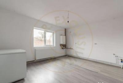 Casă cu 5 camere cu Garaj în Călinești - 13