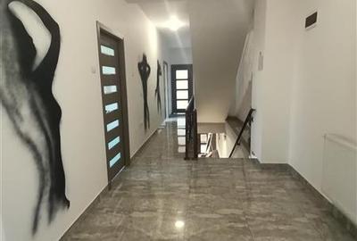 Timpuri Noi  vila 2023 P+3, 11 camere  4 bai - 7