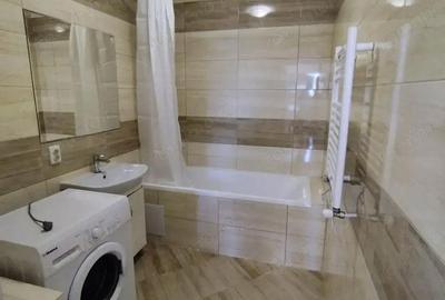 Apartament cu 2 camere decomandat în Răcădău