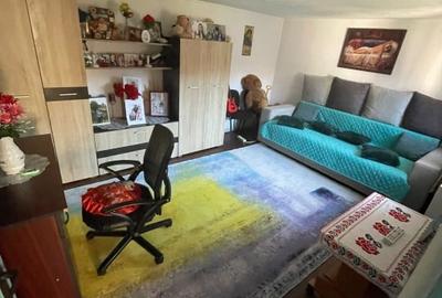 Casa cu 3 camere, garaj si curte spatioasa – zona Giulesti - 2