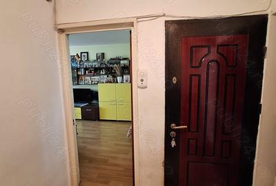 Apartament cu 3 camere decomandat în Berceni - 8