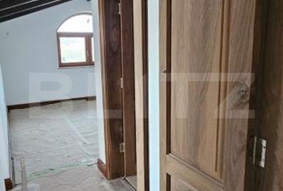 Casă cu 4 camere în Criș - 6