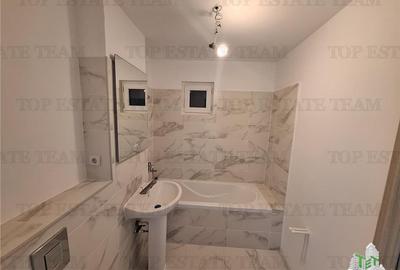 Apartament cu 4 camere decomandat în Obor - 13