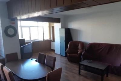 Inchiriez apartament 4 camere ultracentral Pitesti - 1